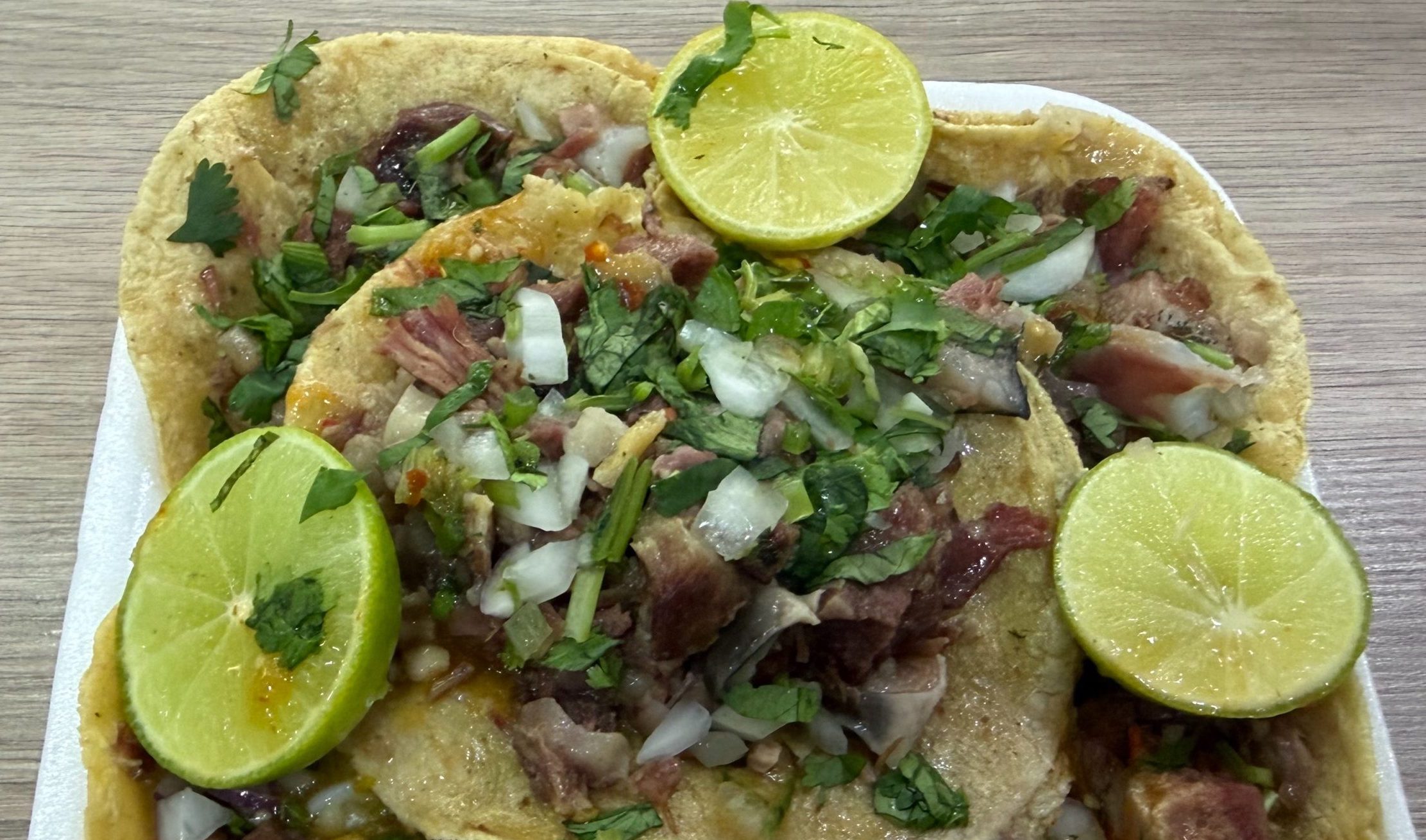 Festeja a papá con unos taquitos campechanos