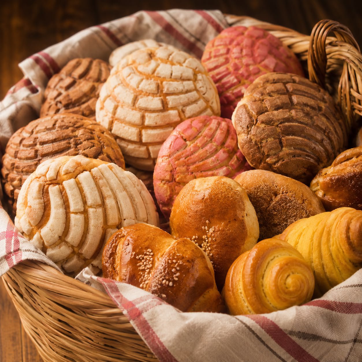 Pan de dulce al por mayor variado en un solo lugar